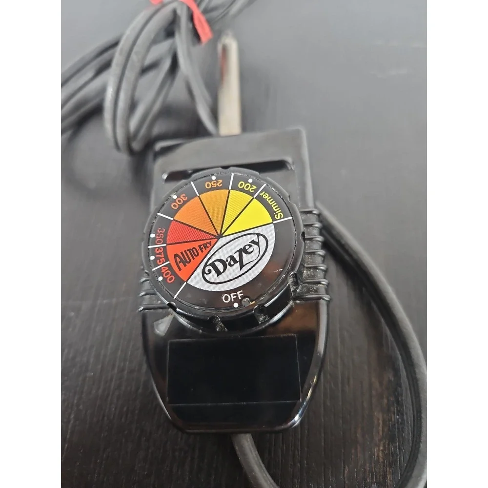 Dazey HMD 2S temperature Control 1500 Watts DTC-1  (A)